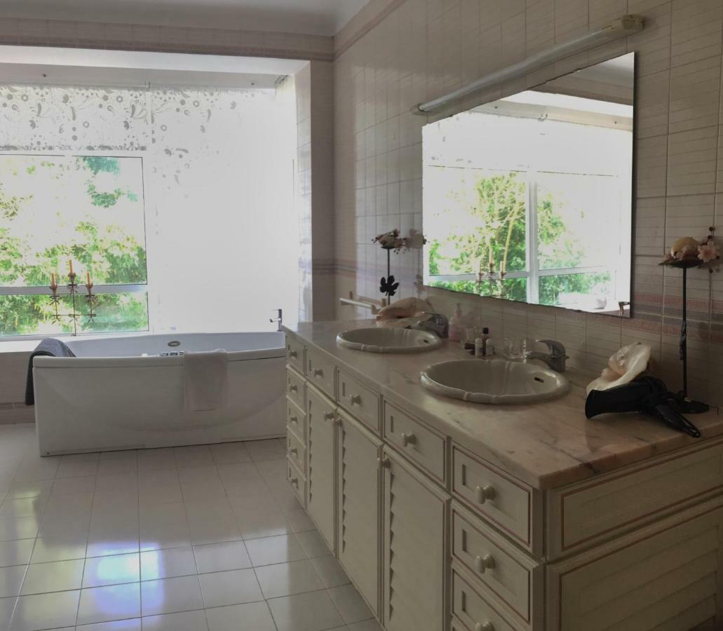 Casa Branca Guest House フォス・ド・アレーリョ エクステリア 写真